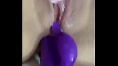 Nalgona se masturba riqusisimo con el dildo en el ano. no te pierdas sus gemidos. Thumb