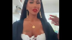 Number One Aisha Ferraz Thumb