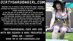 Dirtygardengirl fuck her ass with big squash &amp_ anal prolapse in open air Thumb