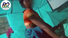 Desi wife ki doggy style me chudai gaar ke saree removing hindi Thumb