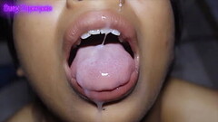 QUICKIES semen en la cara y boca de mi sexy hermanastra susy Thumb