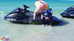 Virgo Peridot and Mandimayxxx Gets Fucked By Gibby The Clown On A Jet Ski In The Middle Of The Ocean Thumb