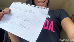 Tayla Spiller | Pousando Na Pista do XVIDEOS | Esse &eacute_ Meu V&iacute_deo de Verifica&ccedil_&at Thumb