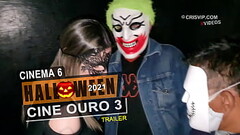 Cristina Almeida bebendo leitinho de desconhecidos. Especial de halloween 2021 no cine ouro | Cinema Thumb