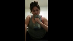 A day in the life of Dee. Oral and arms work out then dee sends off a personal email video. Lastly w Thumb