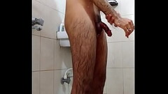 Horney guy Nude under shower Thumb